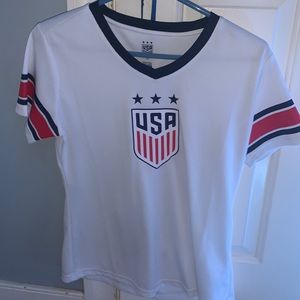Womans USA soccer tee
